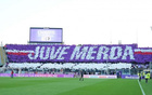 紫百合球迷謊審變TIFO，賽時侮辱尤文現(xiàn)身