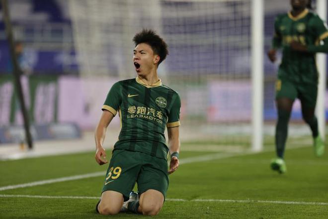 潘偉力：王鈺棟能力尚需提升，五大聯(lián)賽需頂尖實(shí)力。
